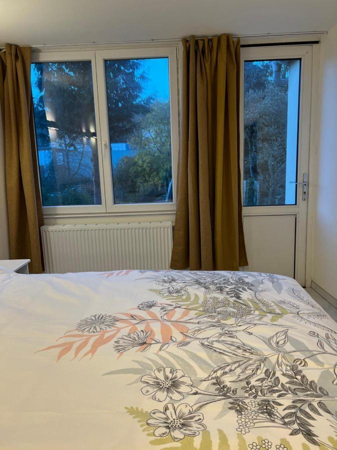 Riverbank Guest House Намюр Екстериор снимка