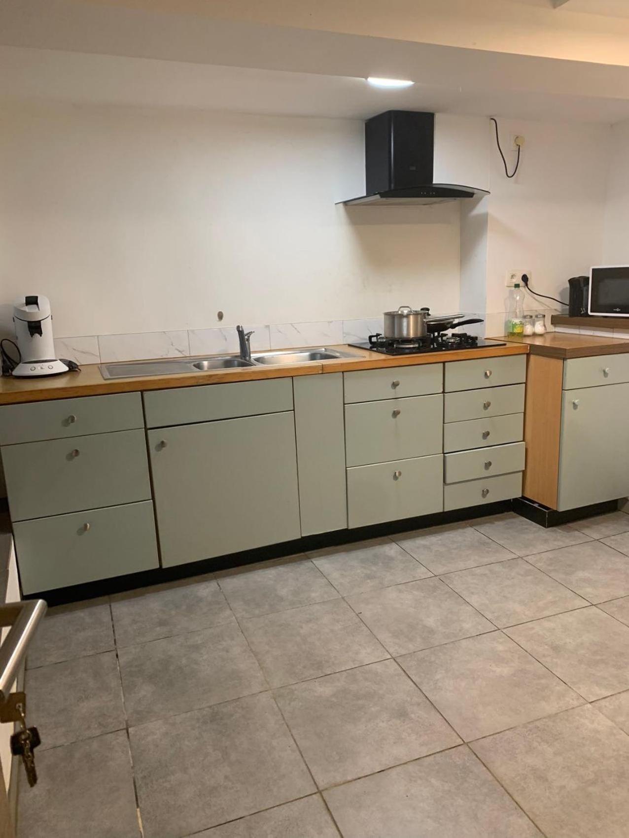 Riverbank Guest House Намюр Екстериор снимка